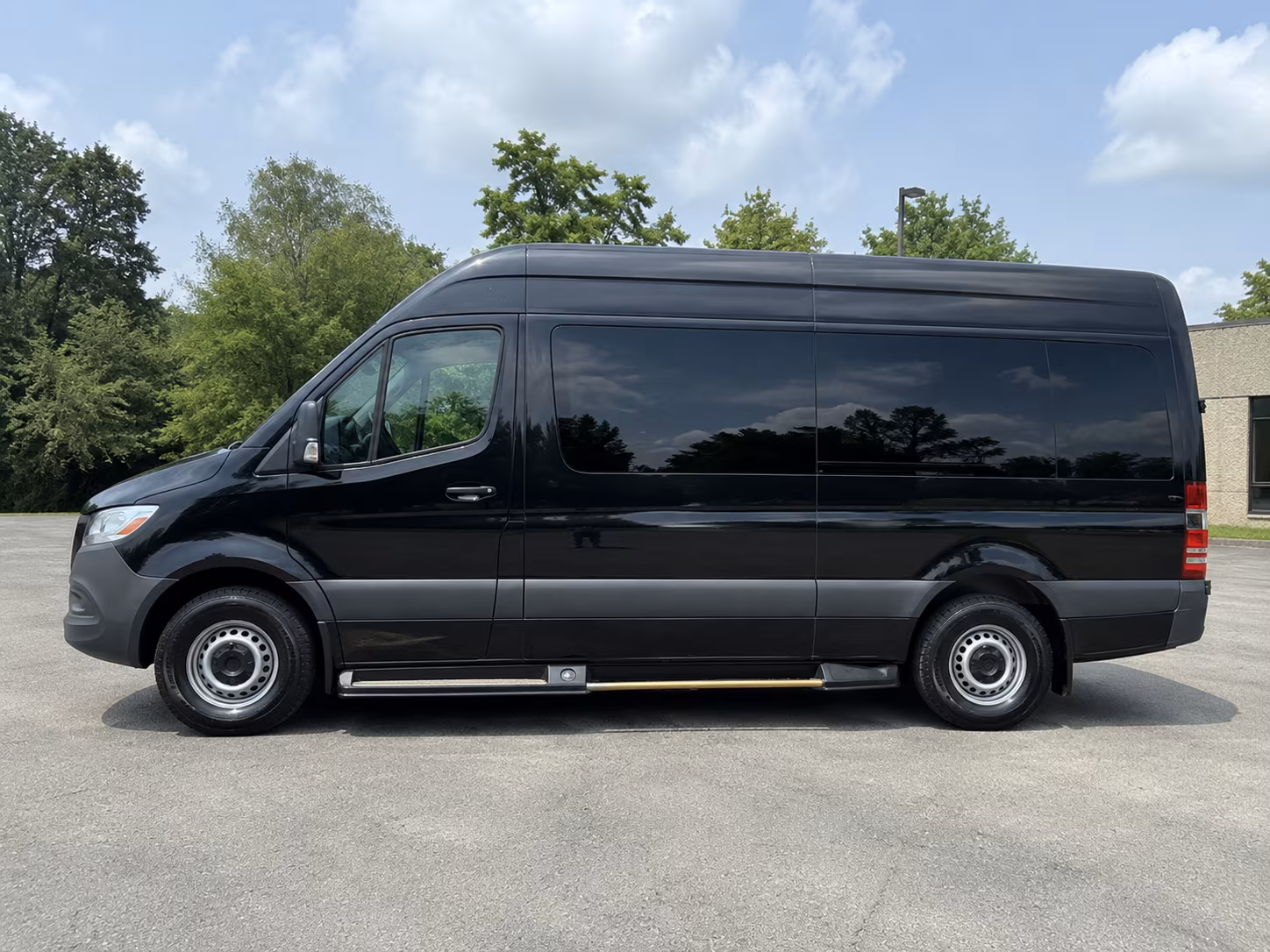 Eugene Airport Shuttles & Transportation