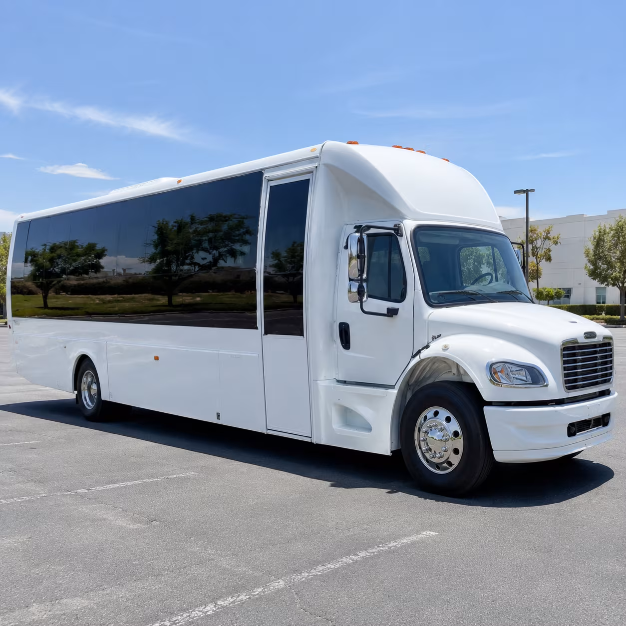Eugene Winery Tour & Pub Crawl Transportation party bus exterior