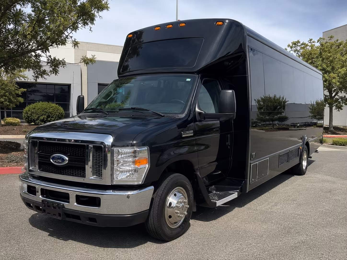 Salem Sporting Event Transportation
