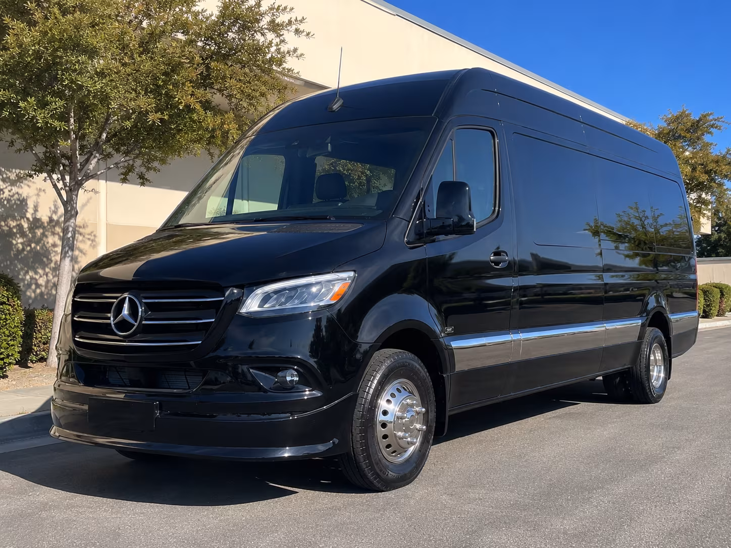 Springfield Wedding Transportation & Shuttle Service